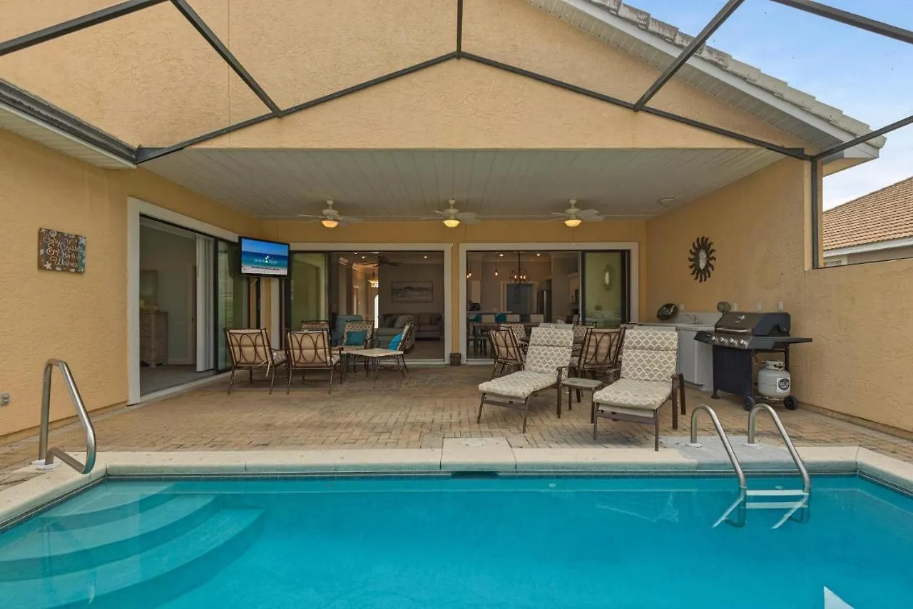 Holiday home Destiny Splash